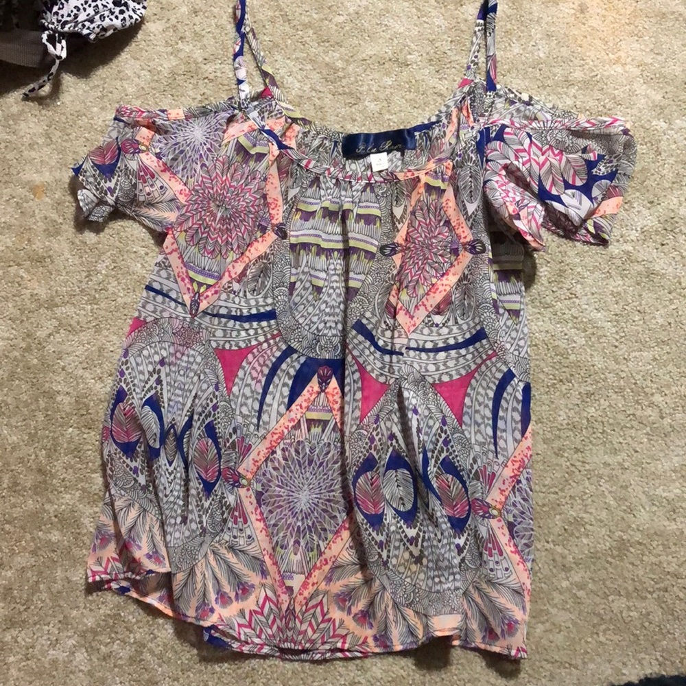 Lightweight top